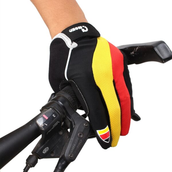 Striped Design Touchscreen Sport Gloves - Image 4