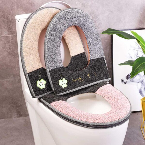 Winter Plush Soft Toilet Seat Cover With Handle - Image 6